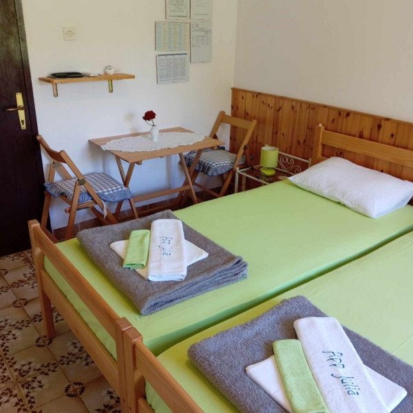 Bedrooms, Smje&scaron;taj Julia, Apartments Julia near the sea, Martin&scaron;ćica, Cres island, Croatia Martin&scaron;ćica