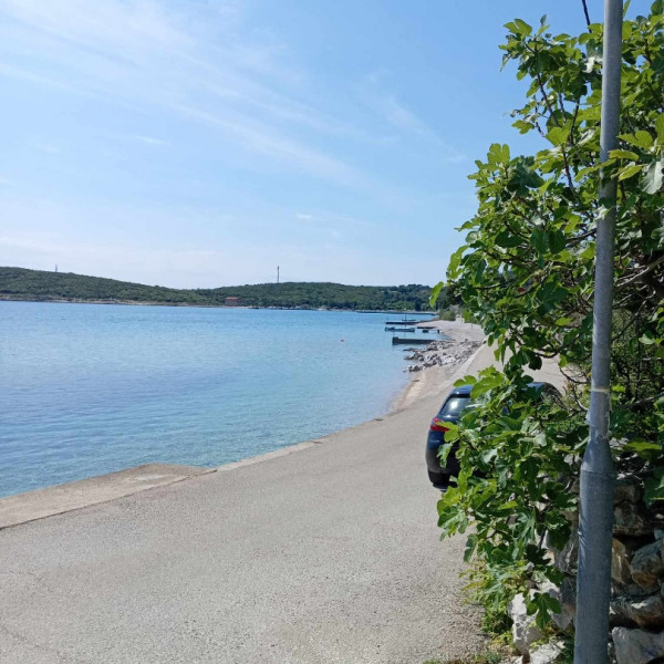 Smje&scaron;taj Julia, Apartments Julia near the sea, Martin&scaron;ćica, Cres island, Croatia Martin&scaron;ćica
