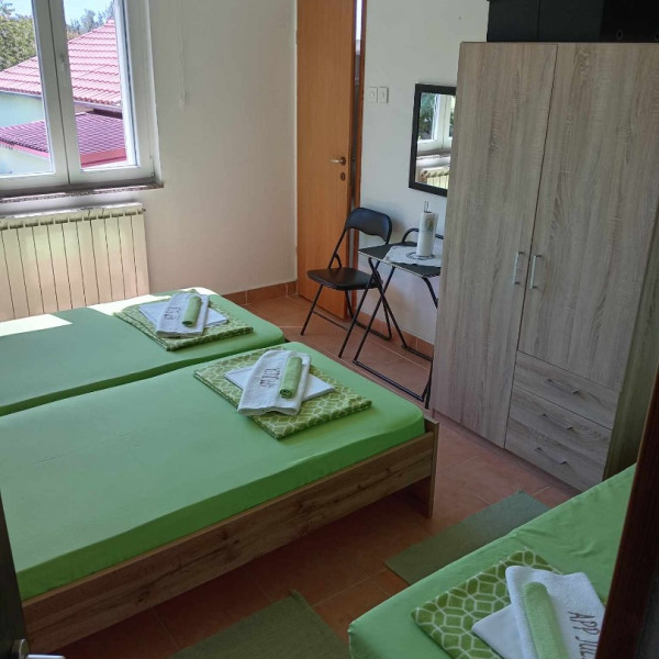 Bedrooms, Smje&scaron;taj Julia, Apartments Julia near the sea, Martin&scaron;ćica, Cres island, Croatia Martin&scaron;ćica