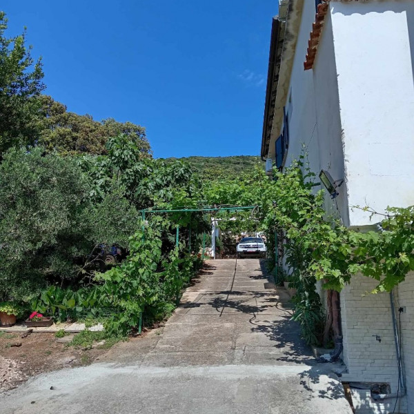 Smje&scaron;taj Julia, Apartments Julia near the sea, Martin&scaron;ćica, Cres island, Croatia Martin&scaron;ćica