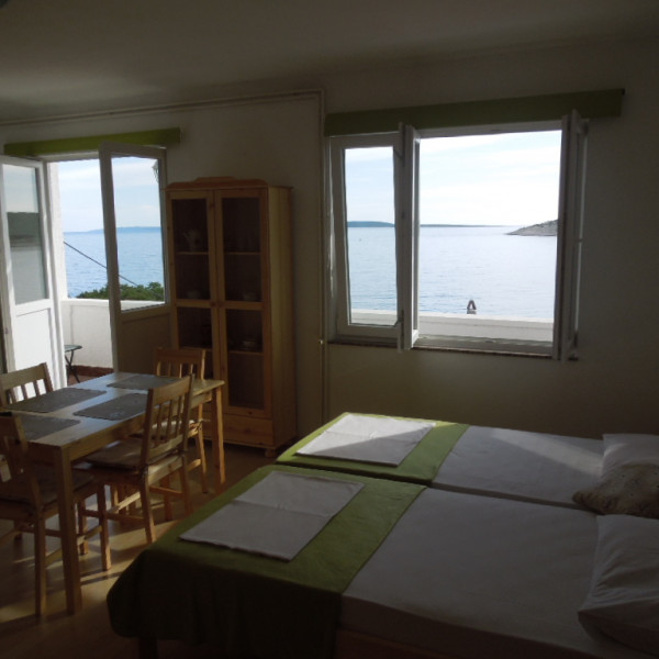 Bedrooms, Smještaj Julia, Apartments Julia near the sea, Martinšćica, Cres island, Croatia Martinšćica