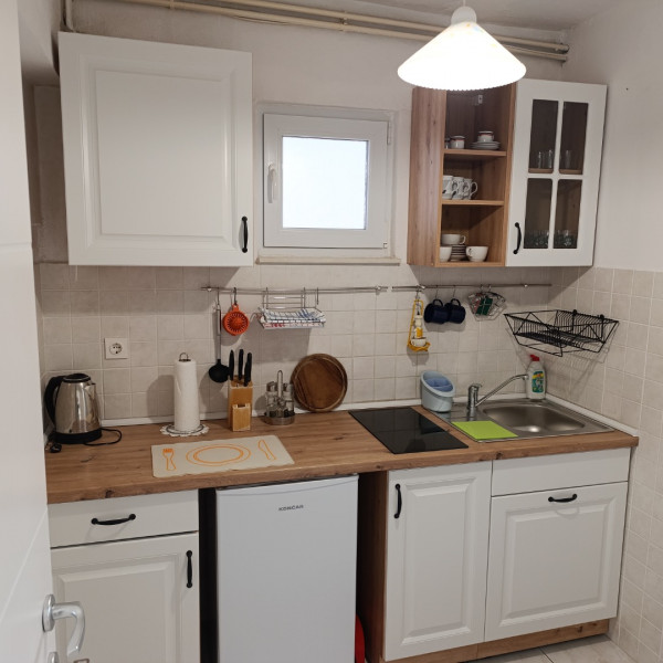 Kitchen, Smje&scaron;taj Julia, Apartments Julia near the sea, Martin&scaron;ćica, Cres island, Croatia Martin&scaron;ćica