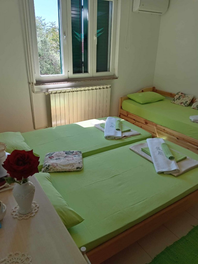Julia 3, Apartments Julia near the sea, Martin&scaron;ćica, Cres island, Croatia Martin&scaron;ćica
